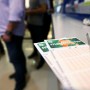 Mega-Sena acumula e pode pagar R$ 30 milhões no sábado (26)