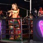 Micareta de Feira marca estreia de Raquel Tombesi no comando da banda Cheiro de Amor