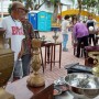 Objetos decorativos foram levados à Praça da Kalilândia na Feira de Antiguidades
