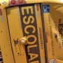 Ônibus escolar tomba ao transportar time de futebol na Bahia