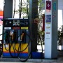 Preço da gasolina nos postos volta a subir após 15 semanas