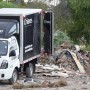 Prefeitura flagra descarte irregular de resíduos em terreno público