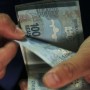 Segurados com NIS finais 5 e 0 recebem primeira parcela do 13º 