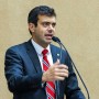 Tiago Correia questiona investimentos após empréstimos de Jerônimo